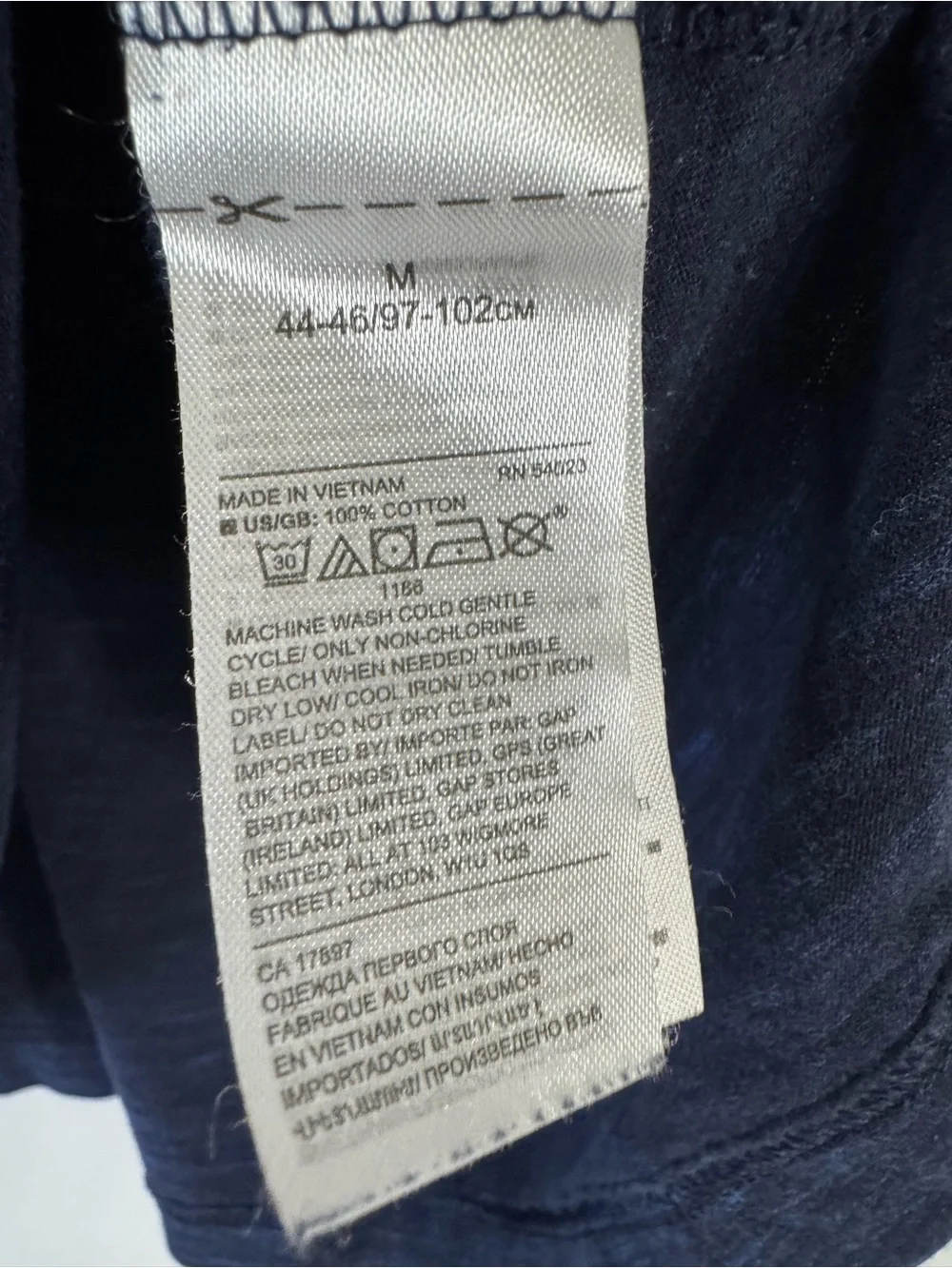 Banana Republic Men's Short Sleeve Crew Tee in Navy Heather‎